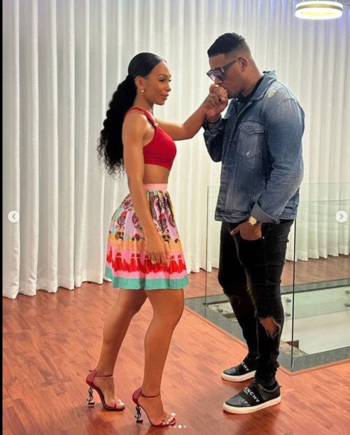 Anselmo Ralph e esposa