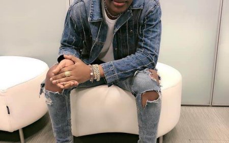 Smash: "hoje ninguém Te patrocína na música, fica atento, tornar 1 artista visível não se faz pedindo favores não funciona, se faz com investimento"