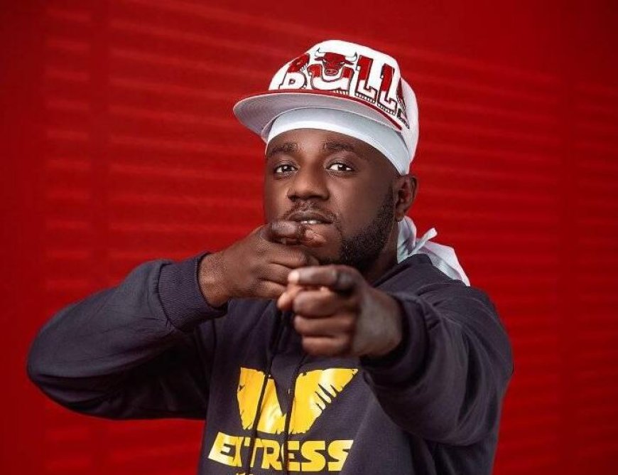 Dj Soneca: indaga sobre o formato actual do Top dos Mais Queridos "Esse formato é um formato criado por alguém pouco conhecido na matéria (...)  Hoje em dia é só um Top"
