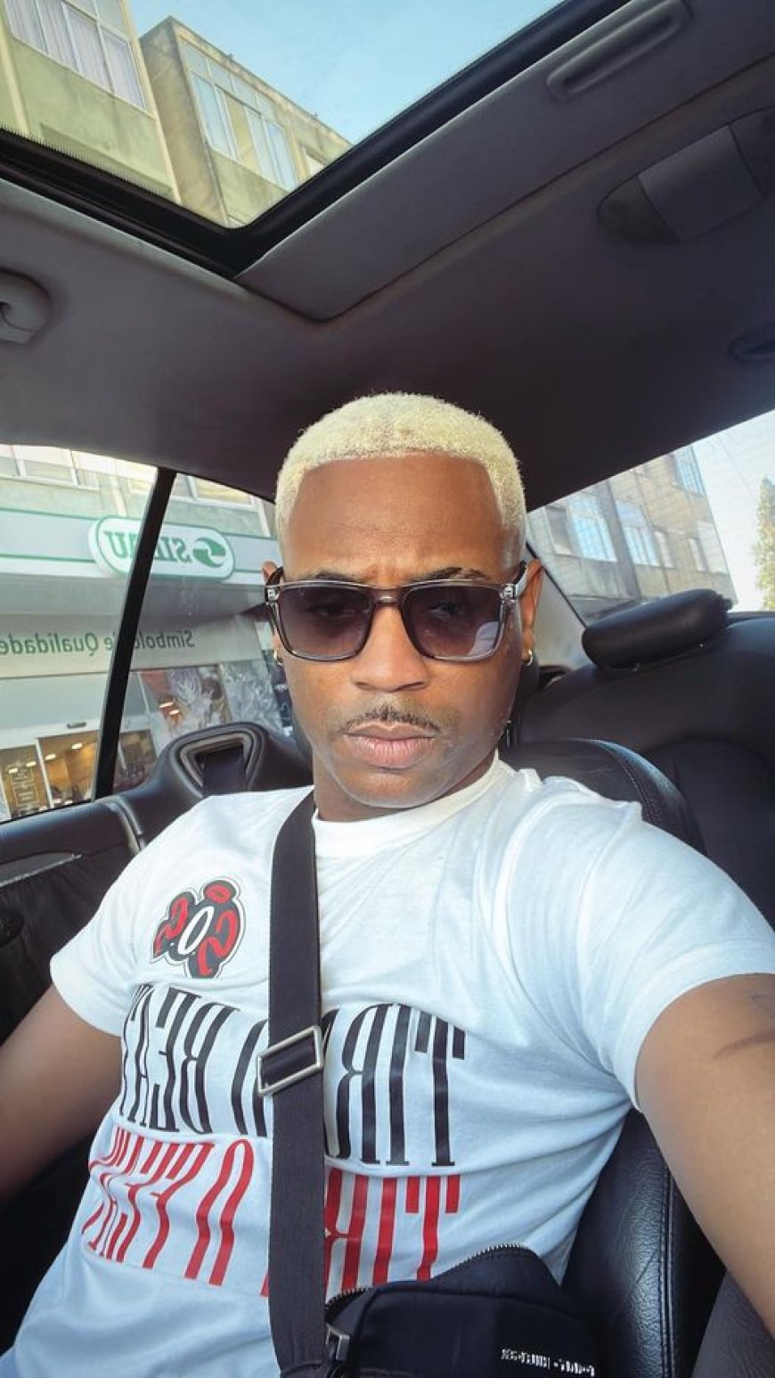 Deezy presta homenagem a Nagrelha com novo visual