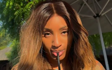 Neide Sofia prefere viver sem amor do que sem tumbo "Não precisa ter beijo"