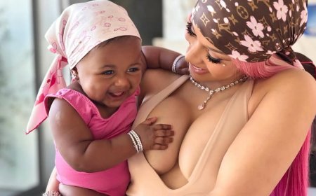 Cardi B mostra pela primeira vez o rosto da filha Blossom Belles