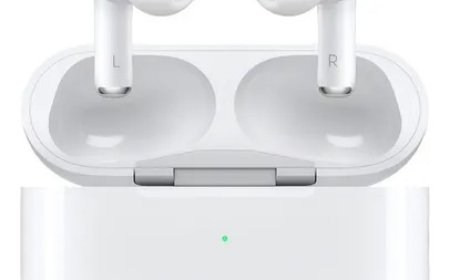 Apple lança AirPods Pro 3 com tradução em tempo real