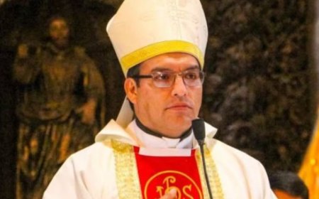 Bispo peruano renuncia após escândalo envolvendo 17 amantes