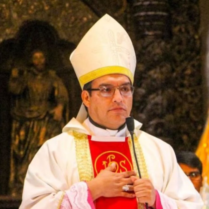 Bispo peruano renuncia após escândalo envolvendo 17 amantes